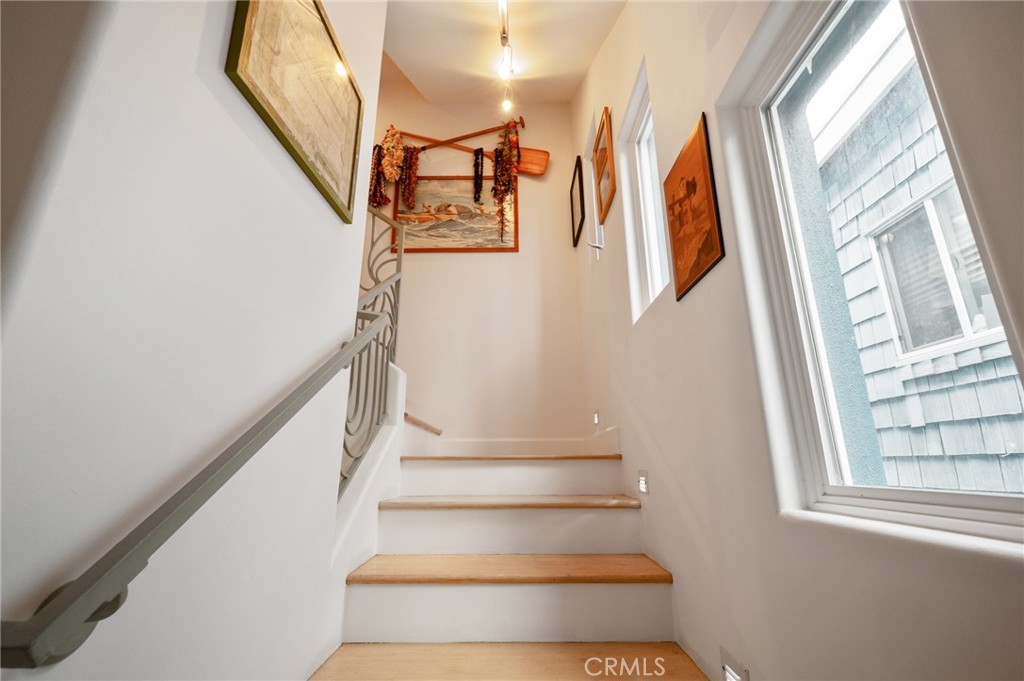 310 30th Property Photo 20