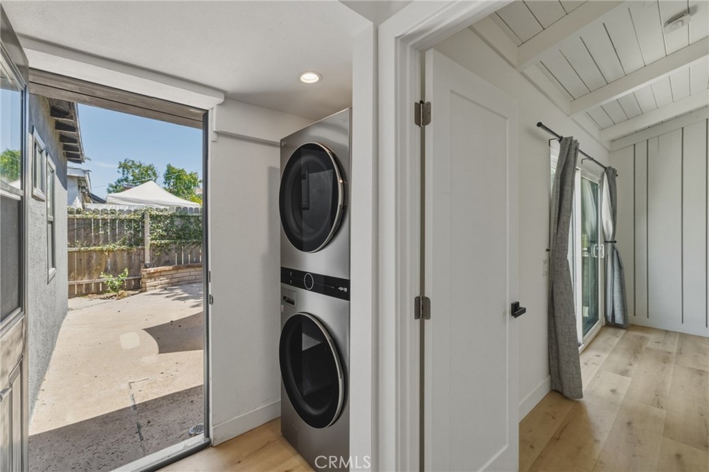 4068 Newton Property Photo 27