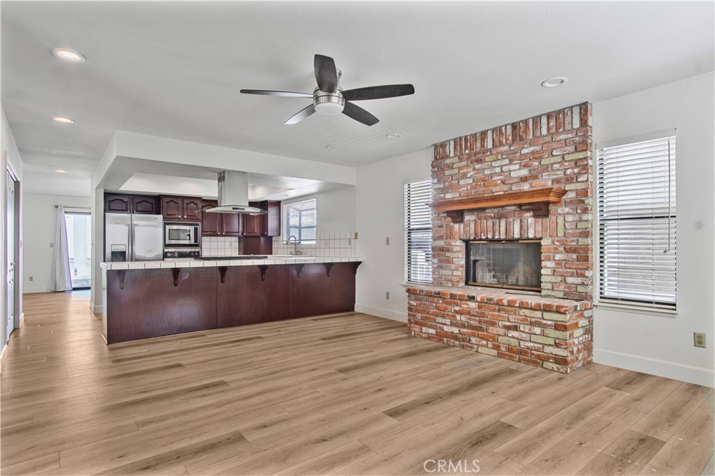222 N Juanita Avenue B Property Photo 15
