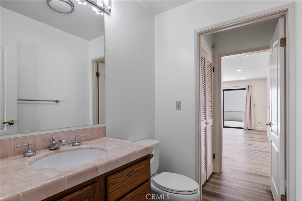 222 N Juanita Avenue B Property Photo 20