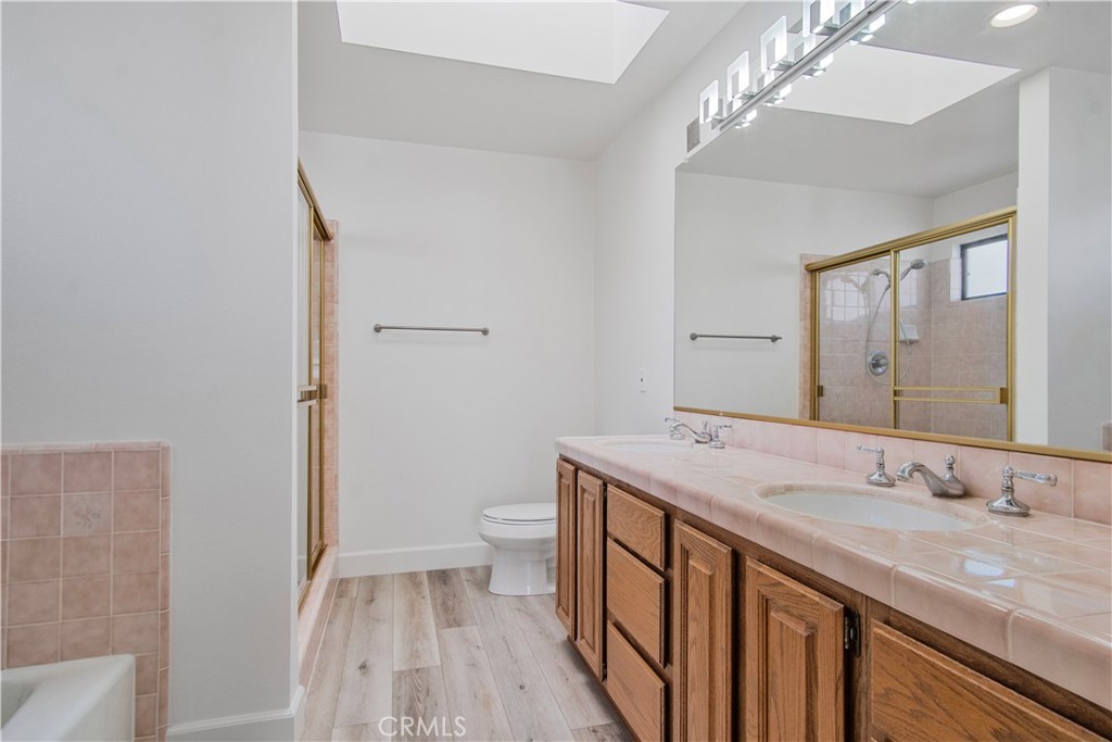 222 N Juanita Avenue B Property Photo 25