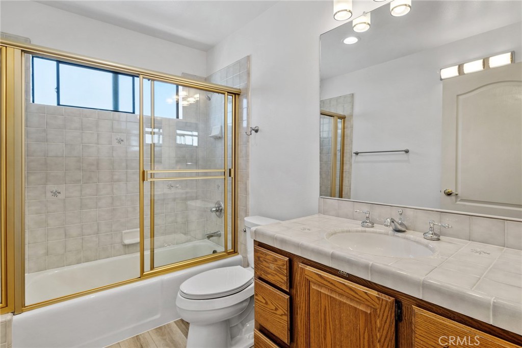 222 N Juanita Avenue B Property Photo 28