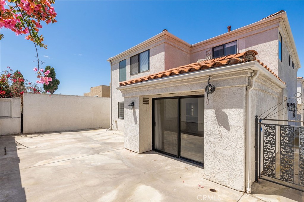 222 N Juanita Avenue B Property Photo 35