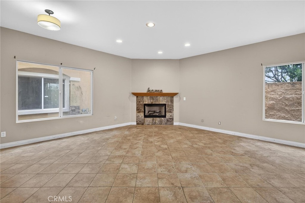 15422 Freeman Avenue Property Photo 4