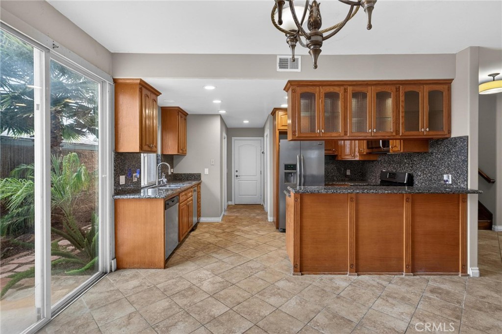 15422 Freeman Avenue Property Photo 8