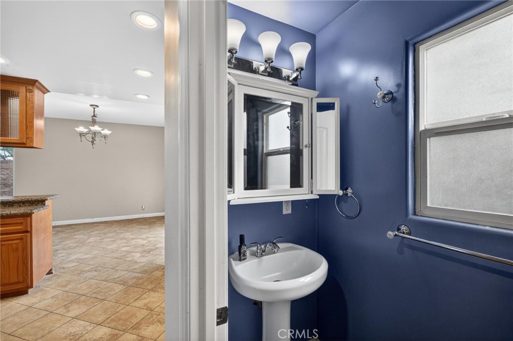 15422 Freeman Avenue Property Photo 10