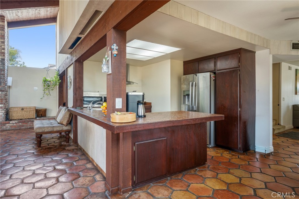 850 Coastline Drive Property Photo 15