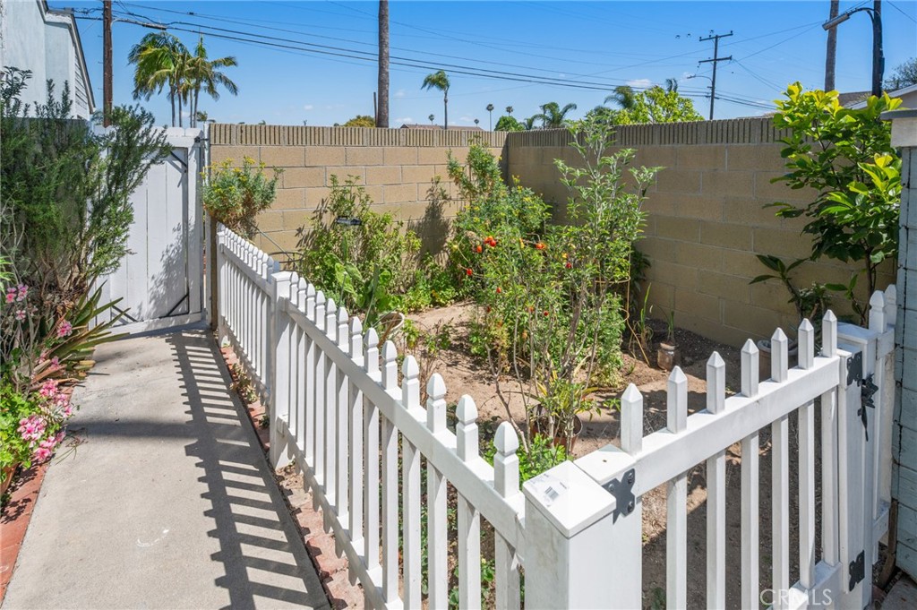 850 Coastline Drive Property Photo 41