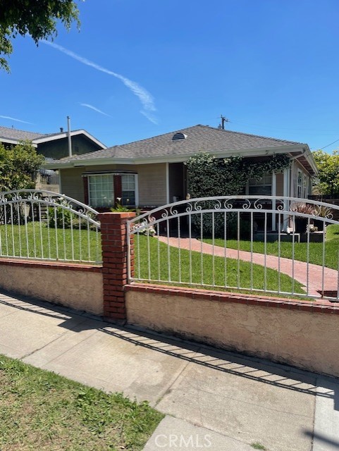 900 E Alpha Street Property Photo 1