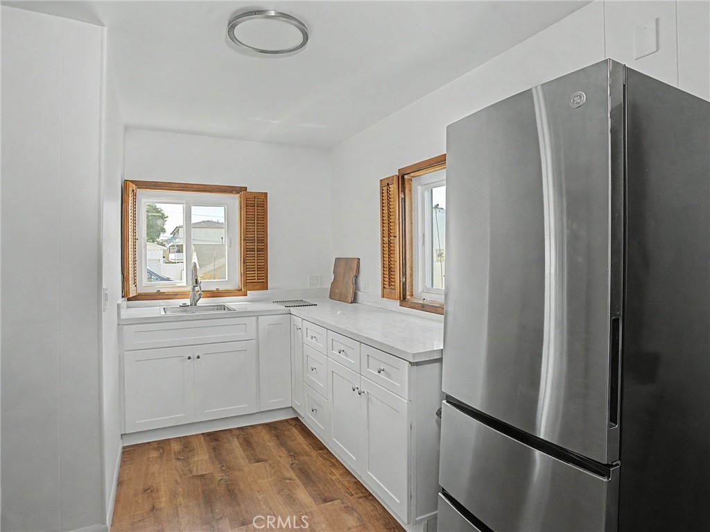 203 E Sycamore Avenue Property Photo 10