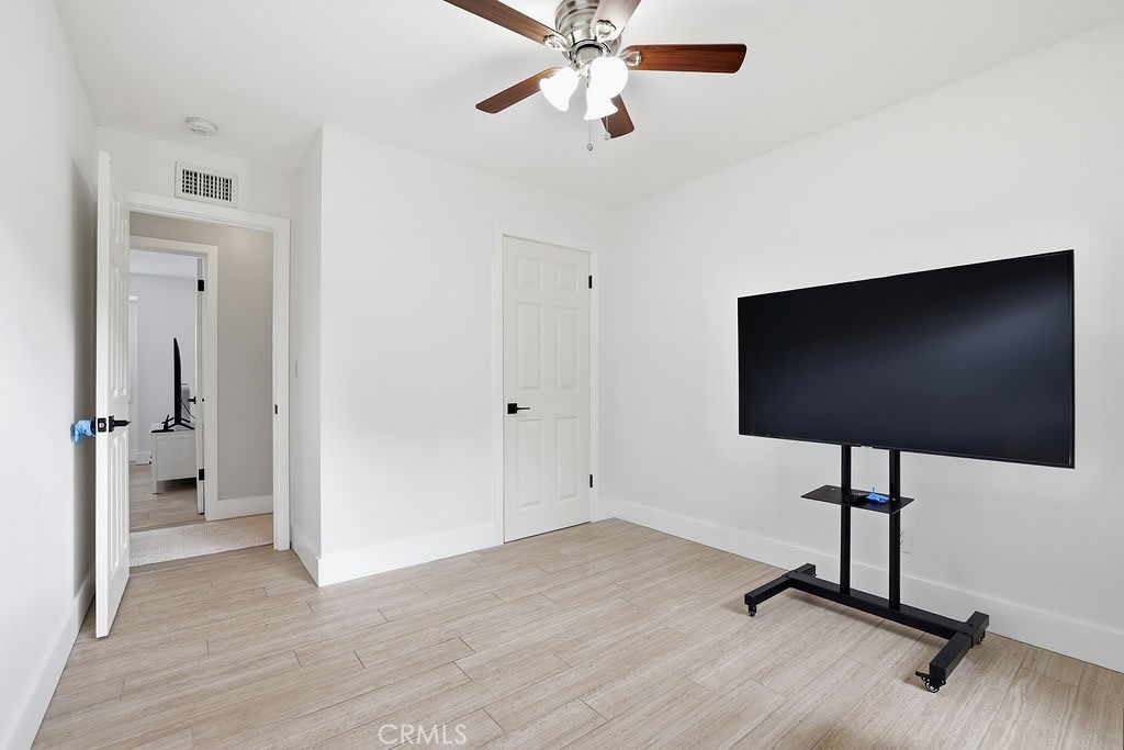 6949 Lena Property Photo 13