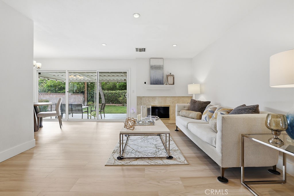 6949 Lena Property Photo 32