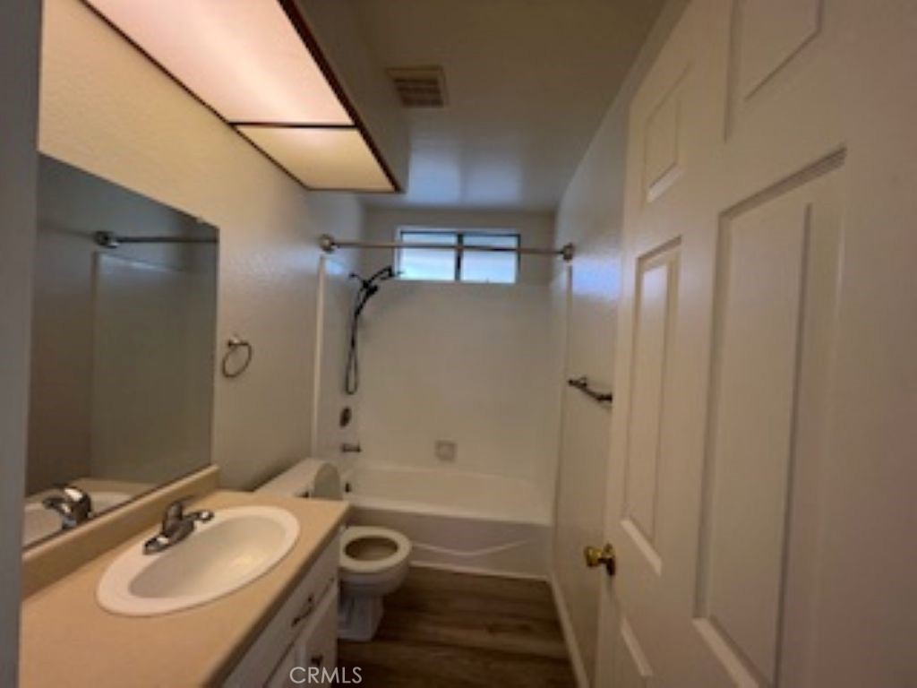 16641 California Property Photo 6