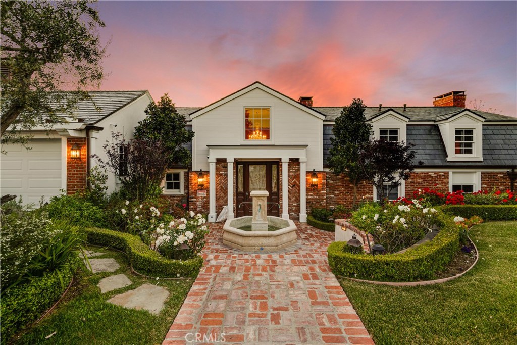 1409 Via Arco Property Photo 4