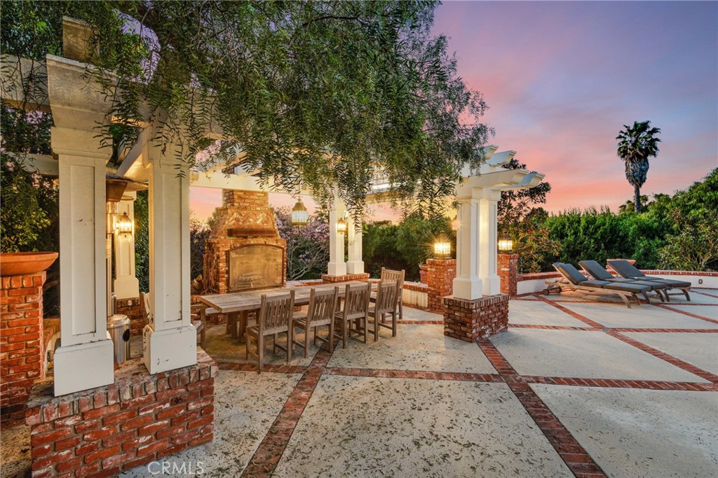 1409 Via Arco Property Photo 8
