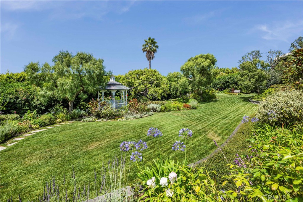 1409 Via Arco Property Photo 13