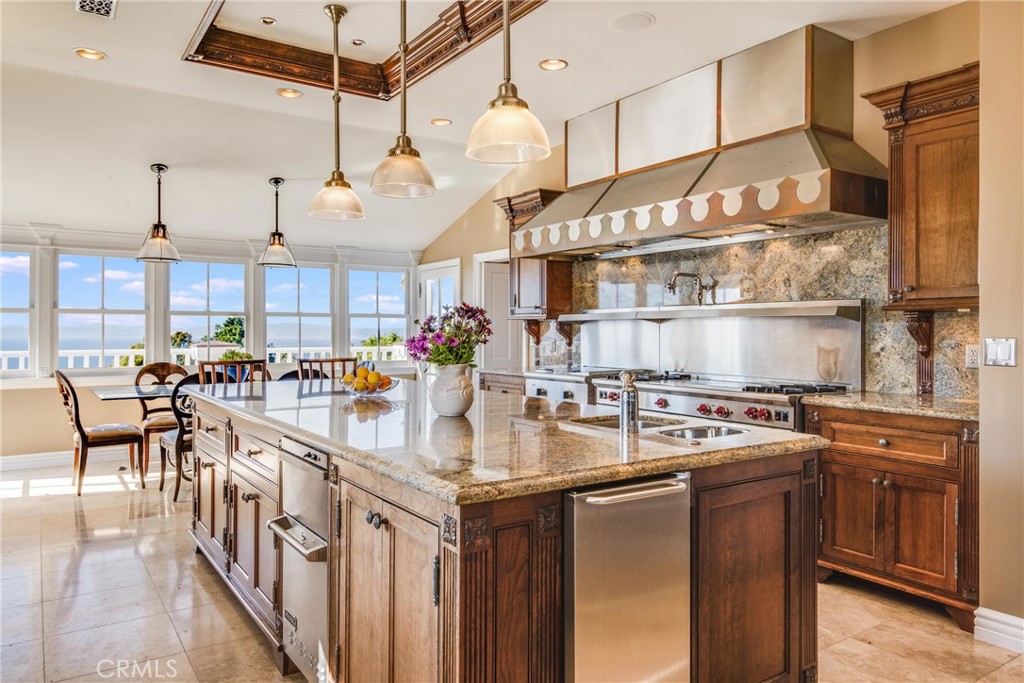1409 Via Arco Property Photo 23
