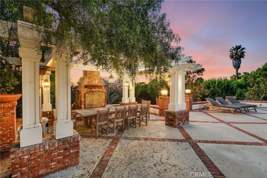 1409 Via Arco Property Photo 37