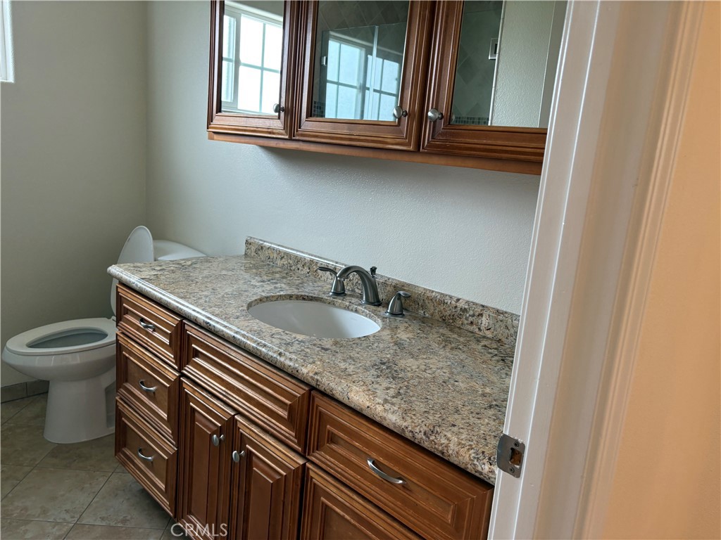 1343 W 164th Street Property Photo 7