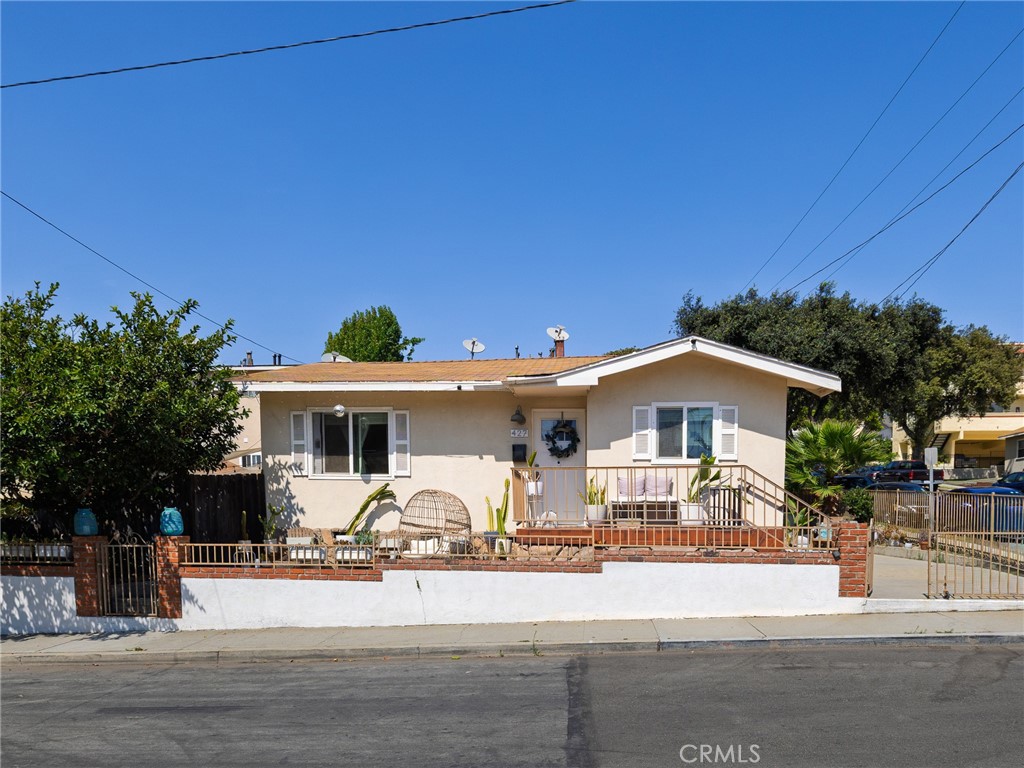 427 E Franklin Avenue Property Photo 1