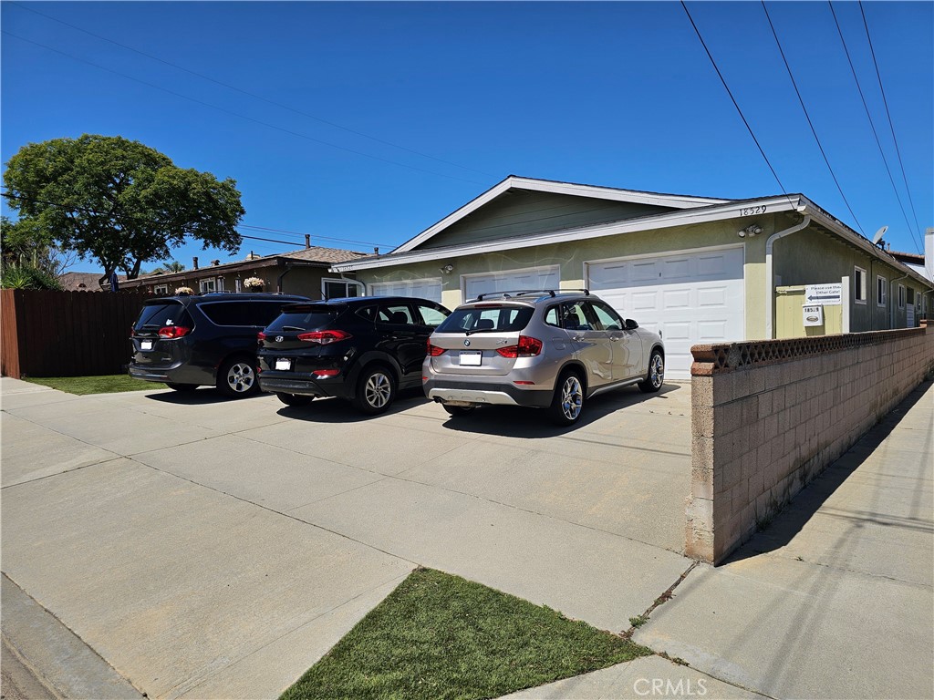 18527 Grevillea 2 Property Photo 1