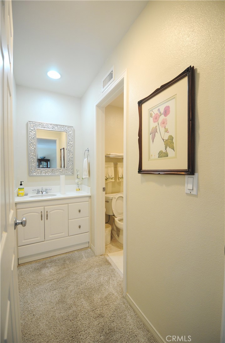 2209 W 25th 12 Property Photo 22