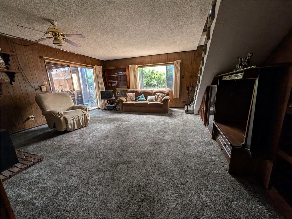 3816 Walnut Property Photo 12