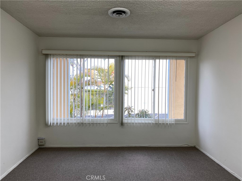 2100 N Sepulveda Boulevard 33 Property Photo 3