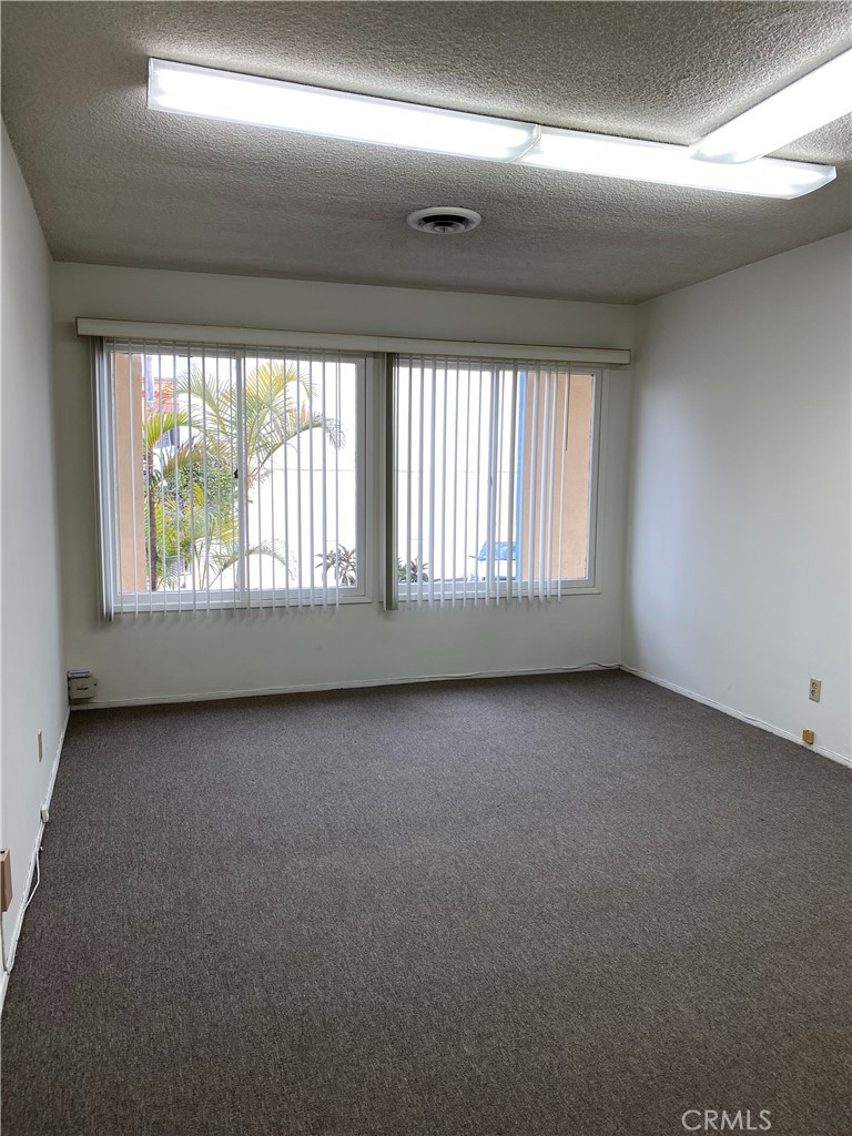 2100 N Sepulveda Boulevard 33 Property Photo 4