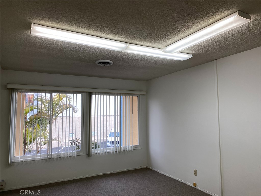 2100 N Sepulveda Boulevard 33 Property Photo 5