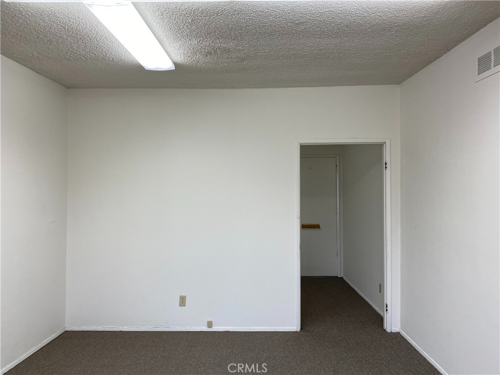 2100 N Sepulveda Boulevard 33 Property Photo 7