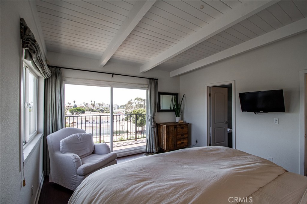 807 El Redondo Avenue Property Photo 32