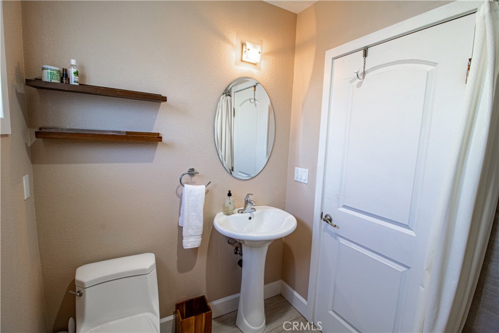 807 El Redondo Avenue Property Photo 40