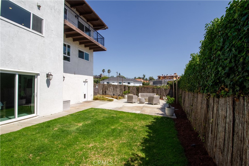 807 El Redondo Avenue Property Photo 57