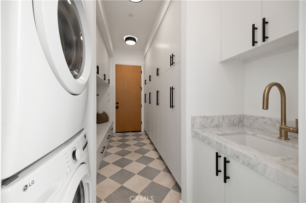 1013 10th Street Property Photo 24