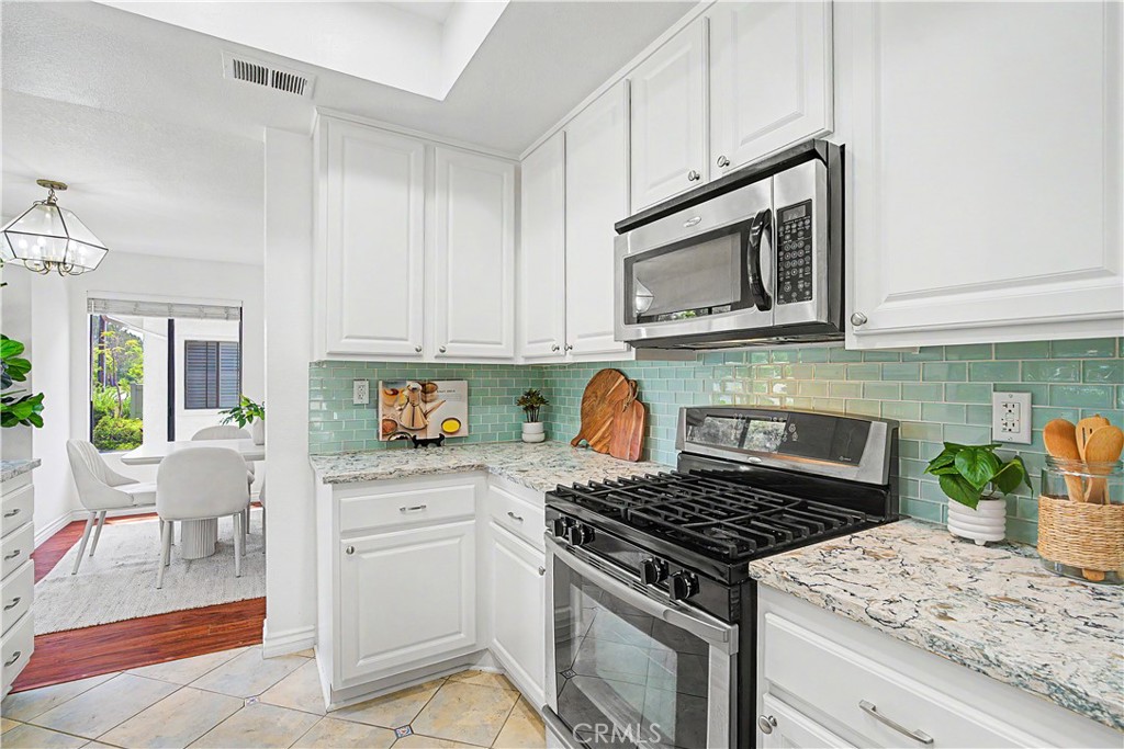 2615 Plaza Del Amo 633 Property Photo 8