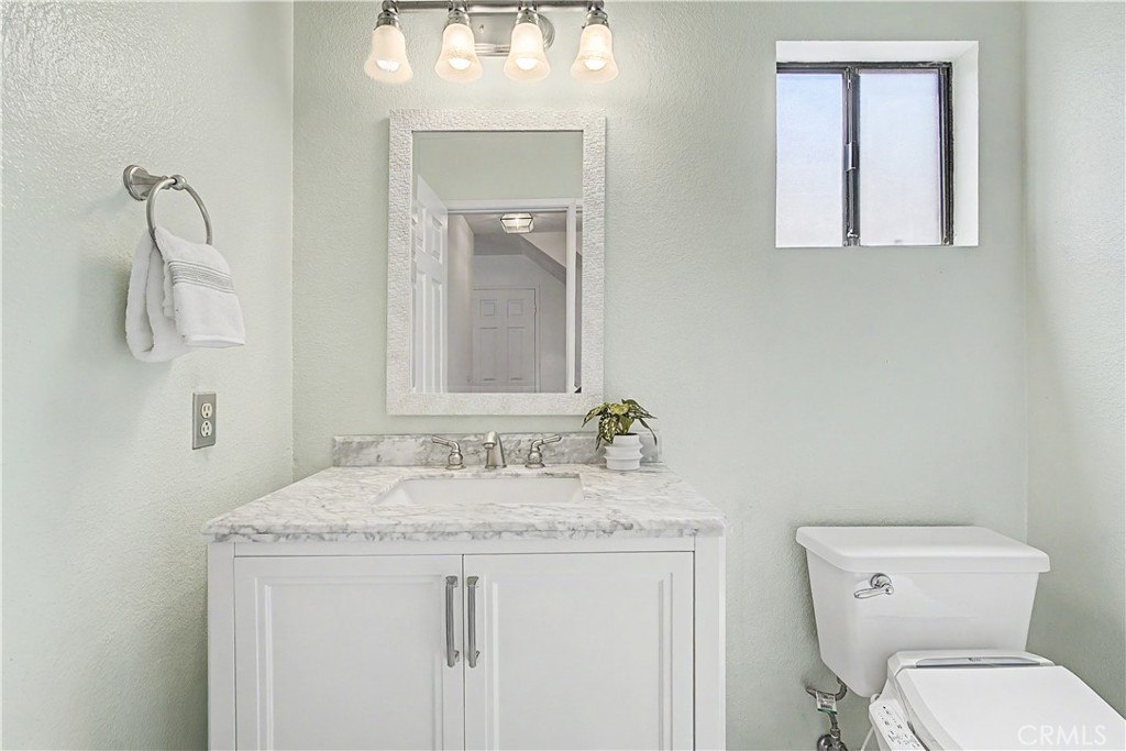2615 Plaza Del Amo 633 Property Photo 11