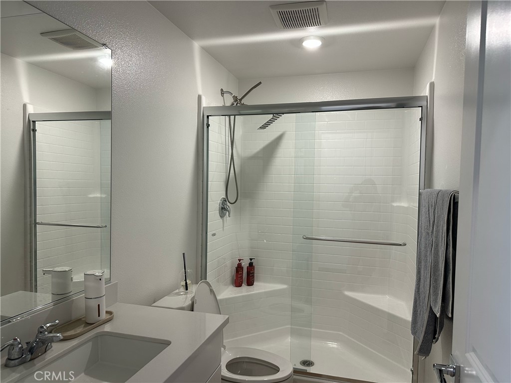 30318 Waterline Property Photo 11