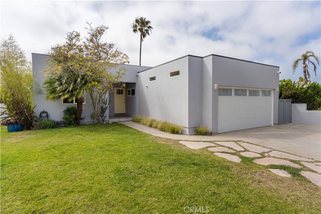 929 Lomita Property Photo 1