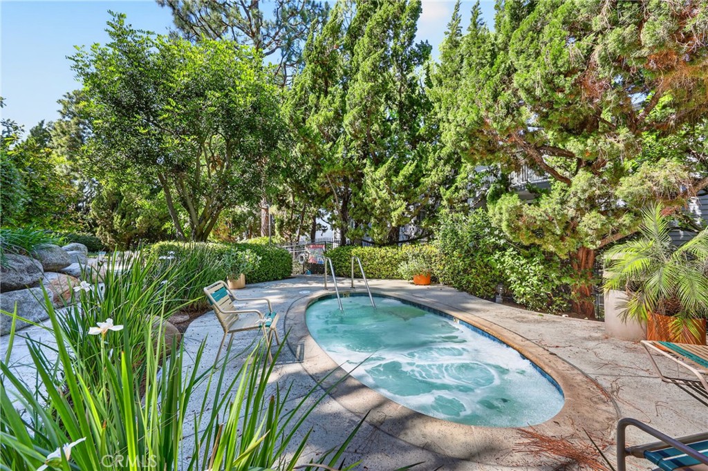1414 Brett 328 Property Photo 50
