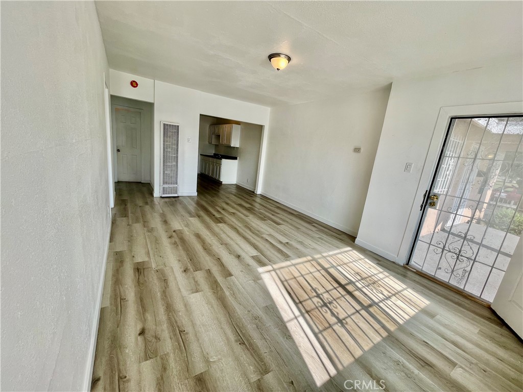 1861 Orange Property Photo 3