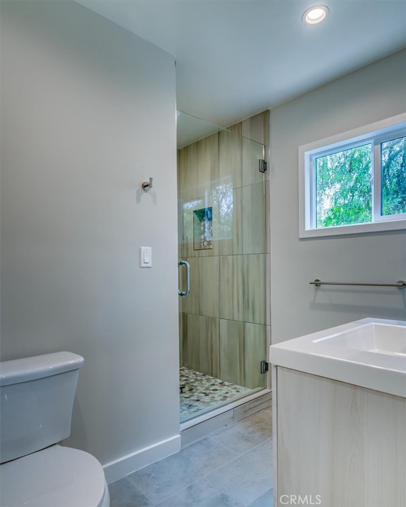 323 Culver Boulevard Property Photo 40