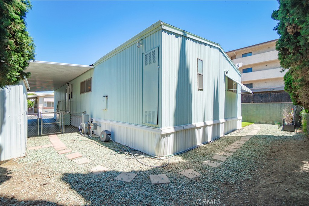 26200 Frampton 32 Property Photo 26