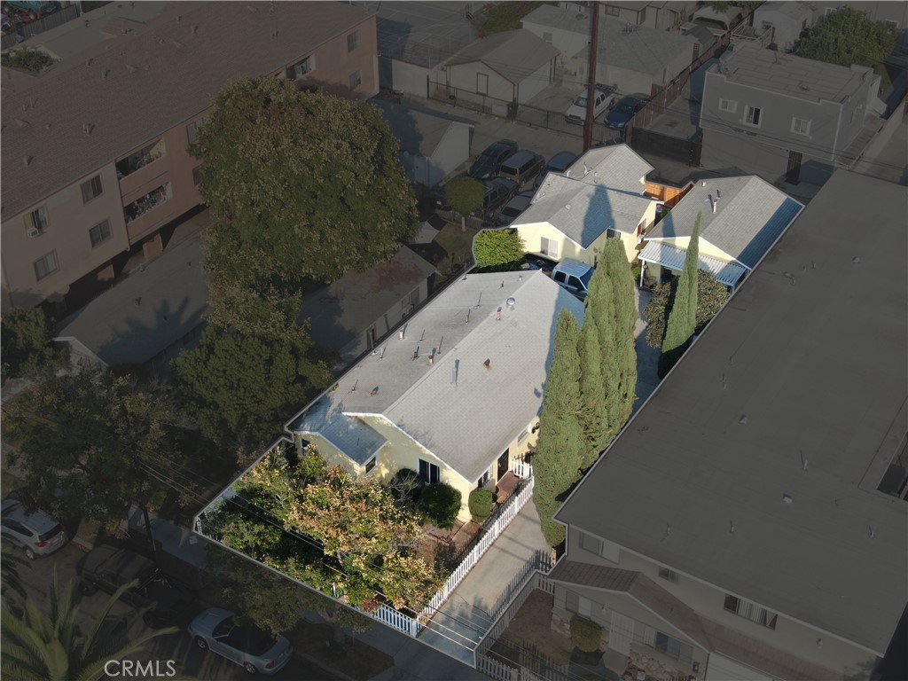 1140 Orizaba Avenue Property Photo 1