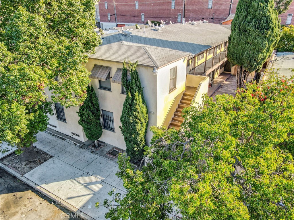 1922 Locust Property Photo 2