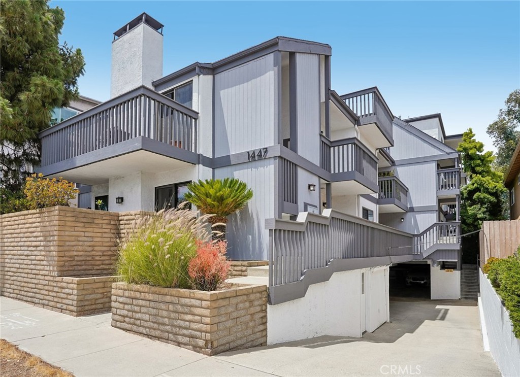 1447 Manhattan Beach Boulevard A Property Photo 1