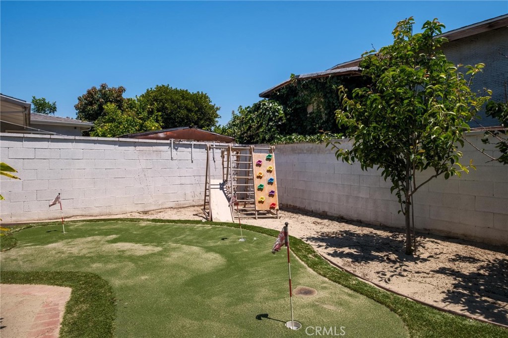 16916 S Catalina Property Photo 29