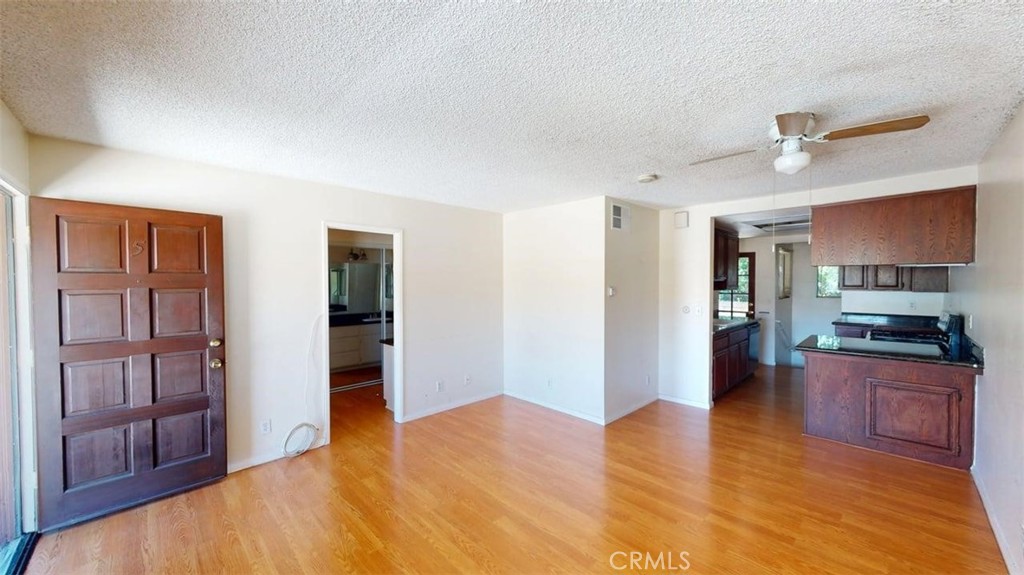 1316 W 166th Property Photo 3