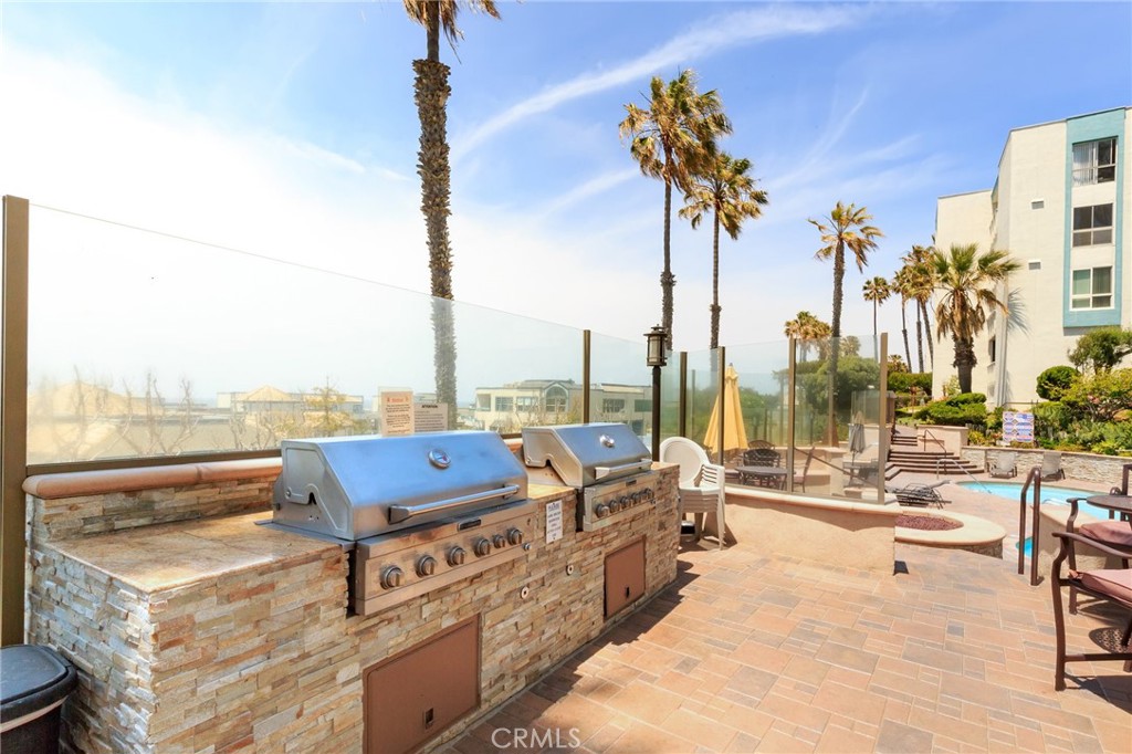 650 The Village 210 Property Photo 33