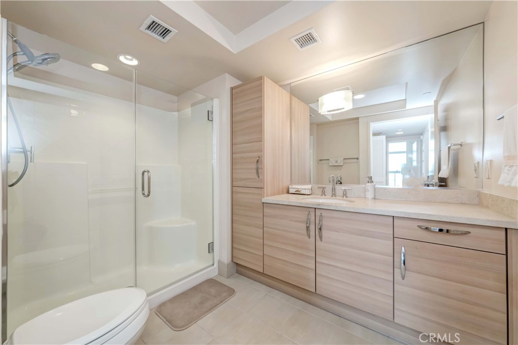 13650 Marina Pointe Drive 1506 Property Photo 22